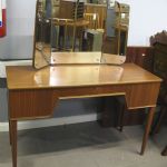 603 3411 DRESSING TABLE